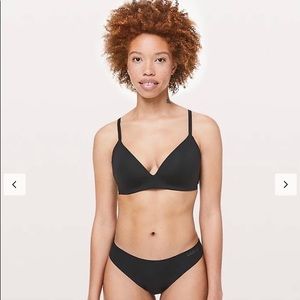 NWT LULULEMON Take Shape Bra (36C)